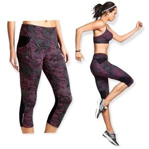 Athleta Maze Be Free Knicker Capri Women's Size XL